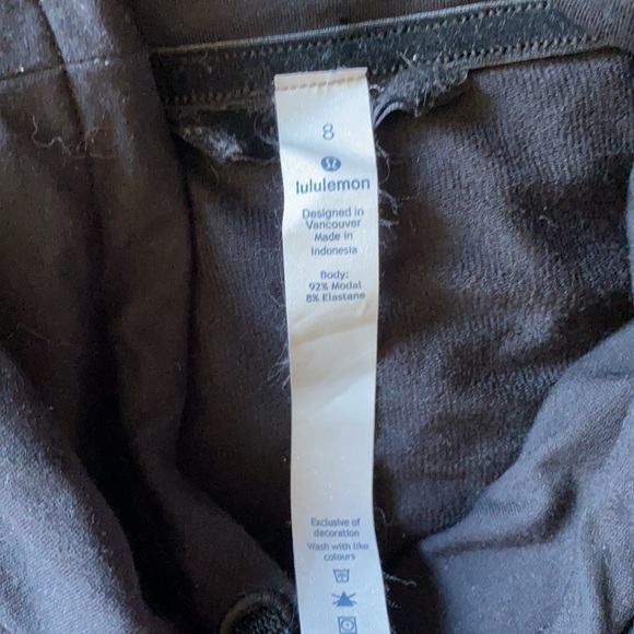 Lululemon Twisted and Tucked Sweatshirt - Picture 2 of 5